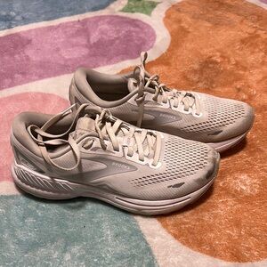 Brooks White Running Shoes
